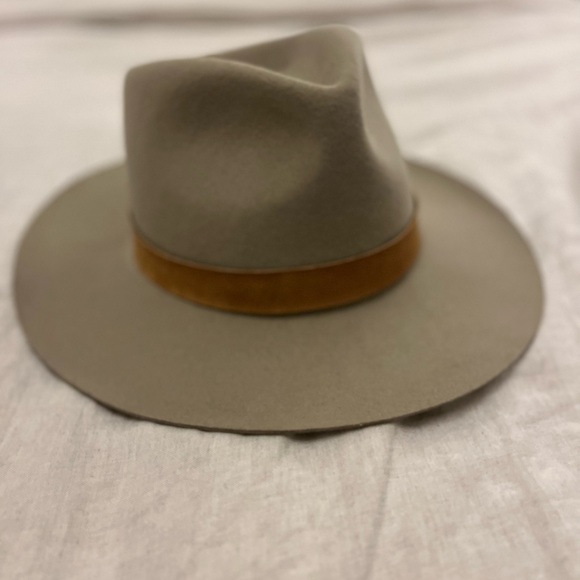 Janessa Leone ROSS HAT - Picture 12 of 12